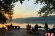大悟“移动卧室”重塑旅行方式 “Z世代”爱上车轮上的家