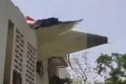 大悟印度一波音787客机坠毁机上242人、地面5名学生遇难！我驻印度使馆：机上无中国籍乘客